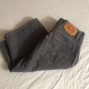 Grey Bermuda Levi Shorts